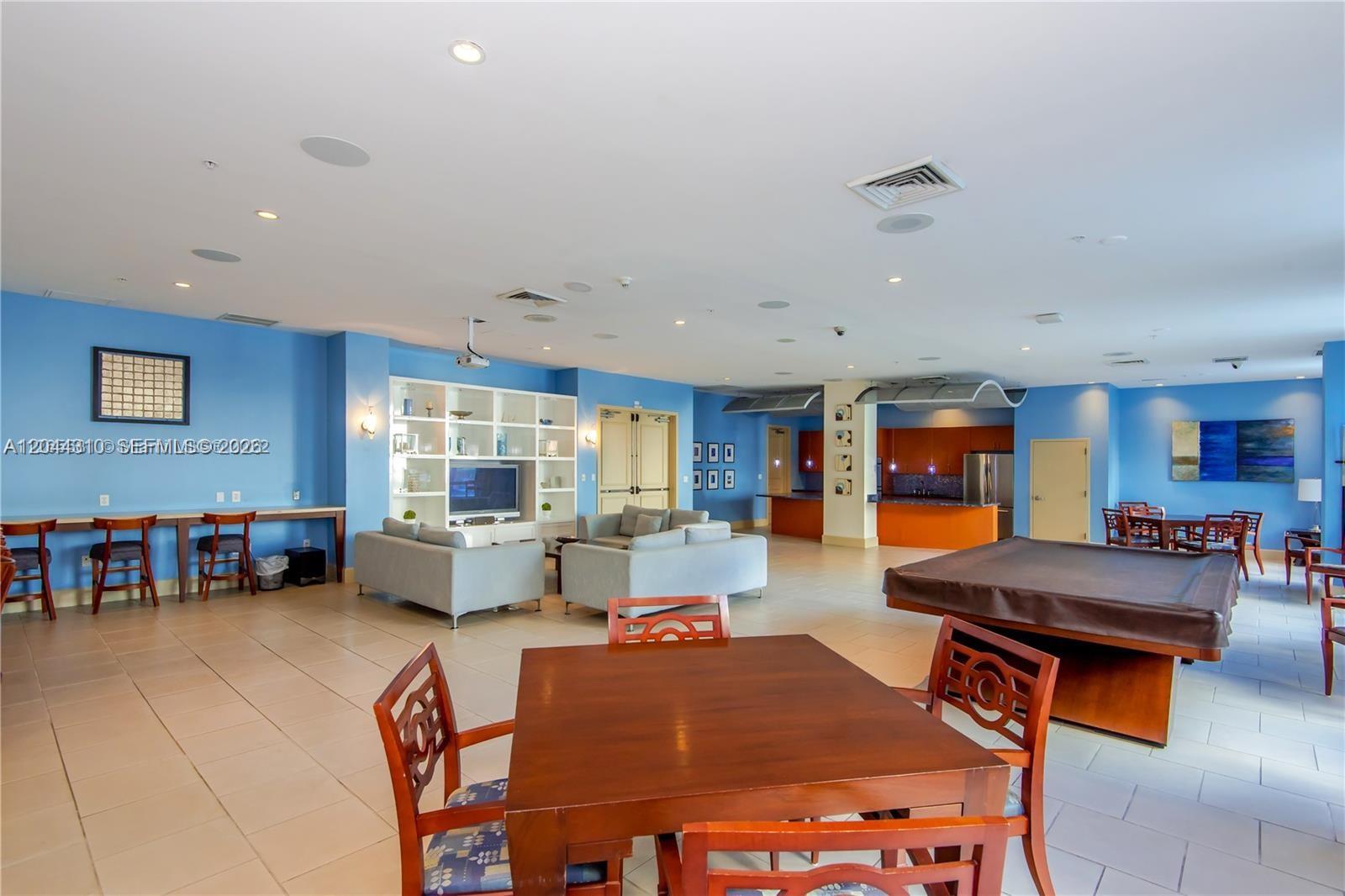 2000 N Bayshore Drive 516 Property Photo 42