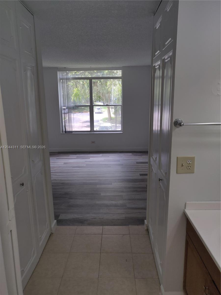 3750 Inverrary Drive 2q Property Photo 18