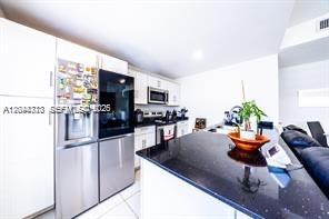 A12044313 Property Photo 6