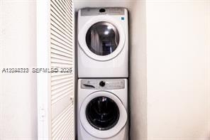 A12044313 Property Photo 12