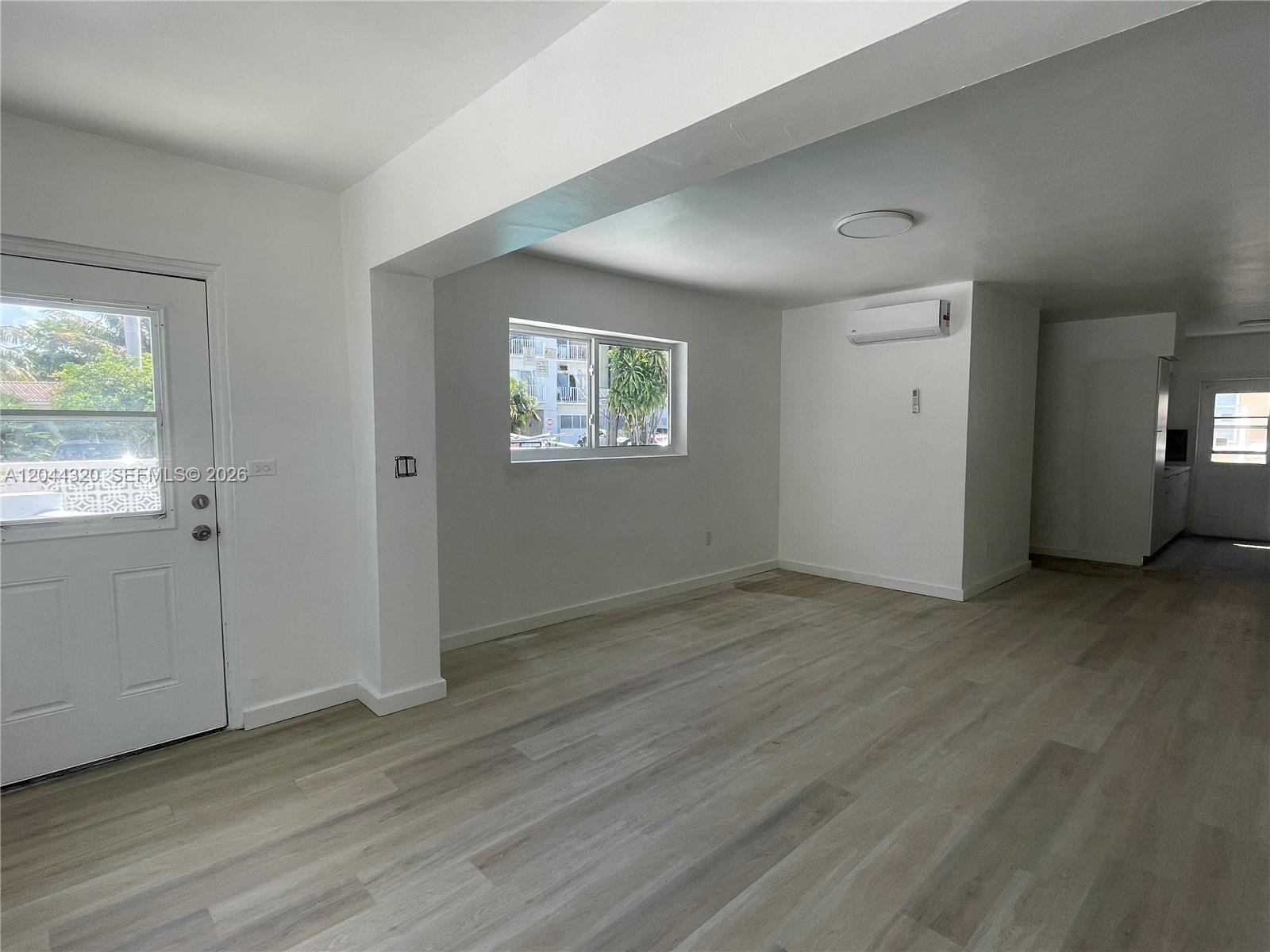 2120 Biarritz Drive 1 Property Photo 6