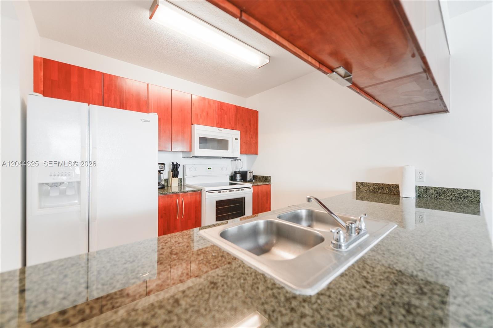 1200 Brickell Bay Drive 3614 Property Photo 14