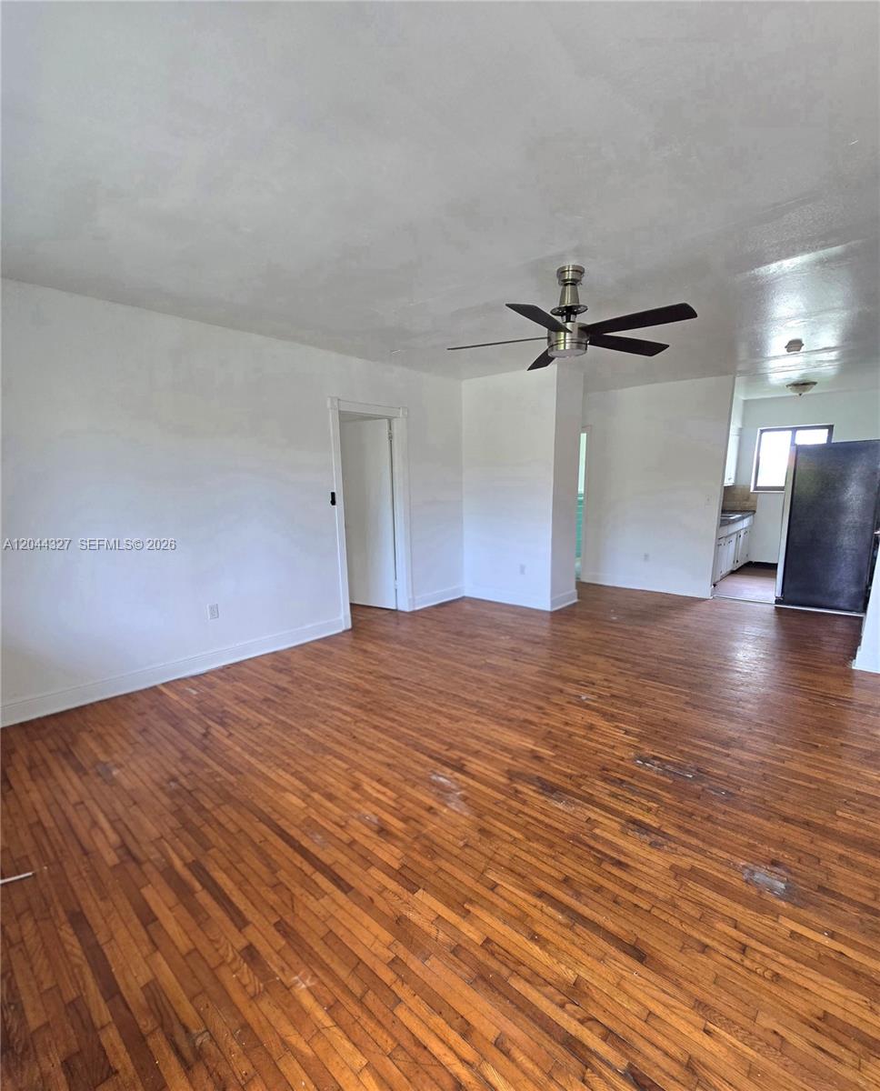 7035 Rue Granville 3 Property Photo 4