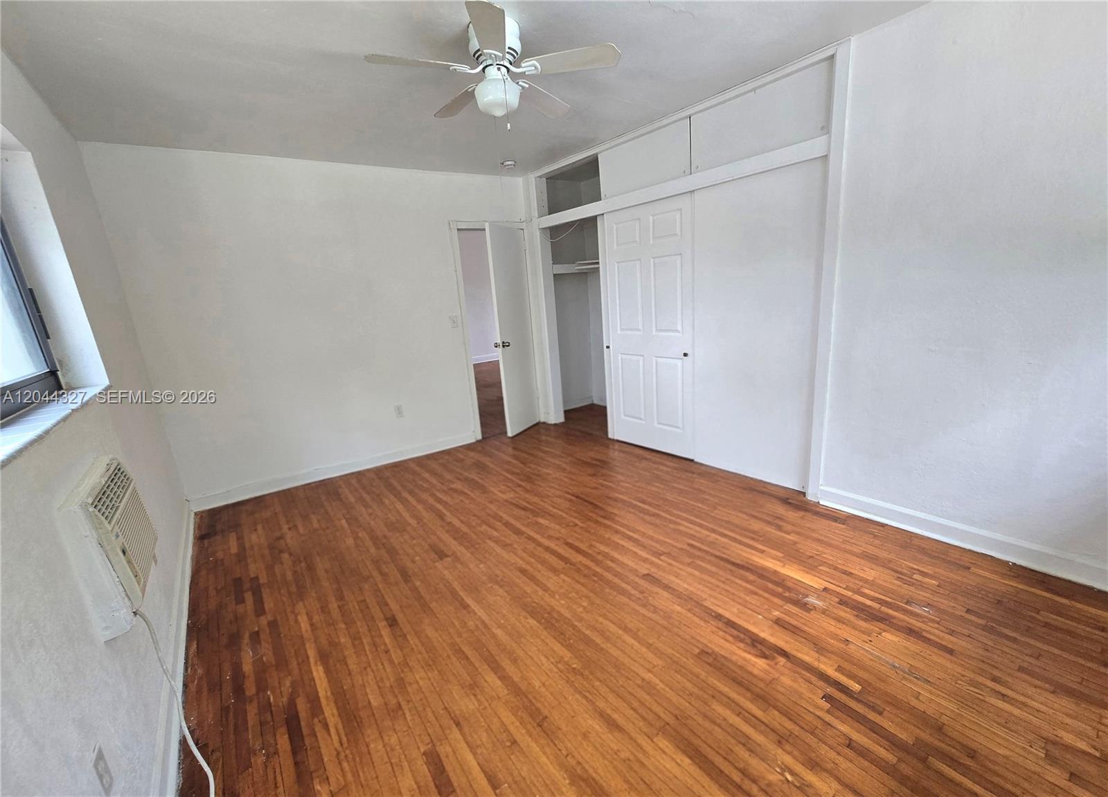 7035 Rue Granville 3 Property Photo 8