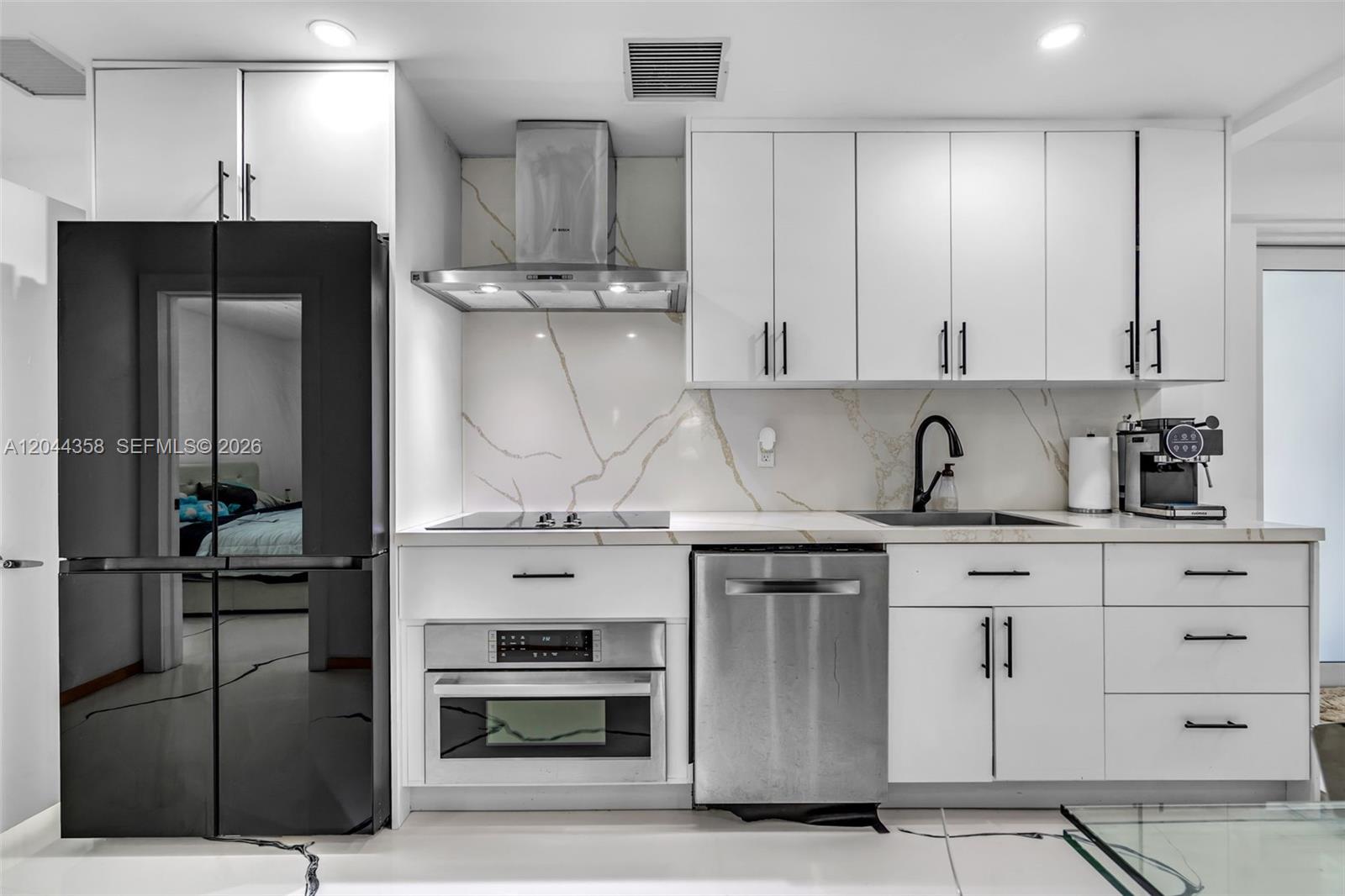 A12044358 Property Photo 29