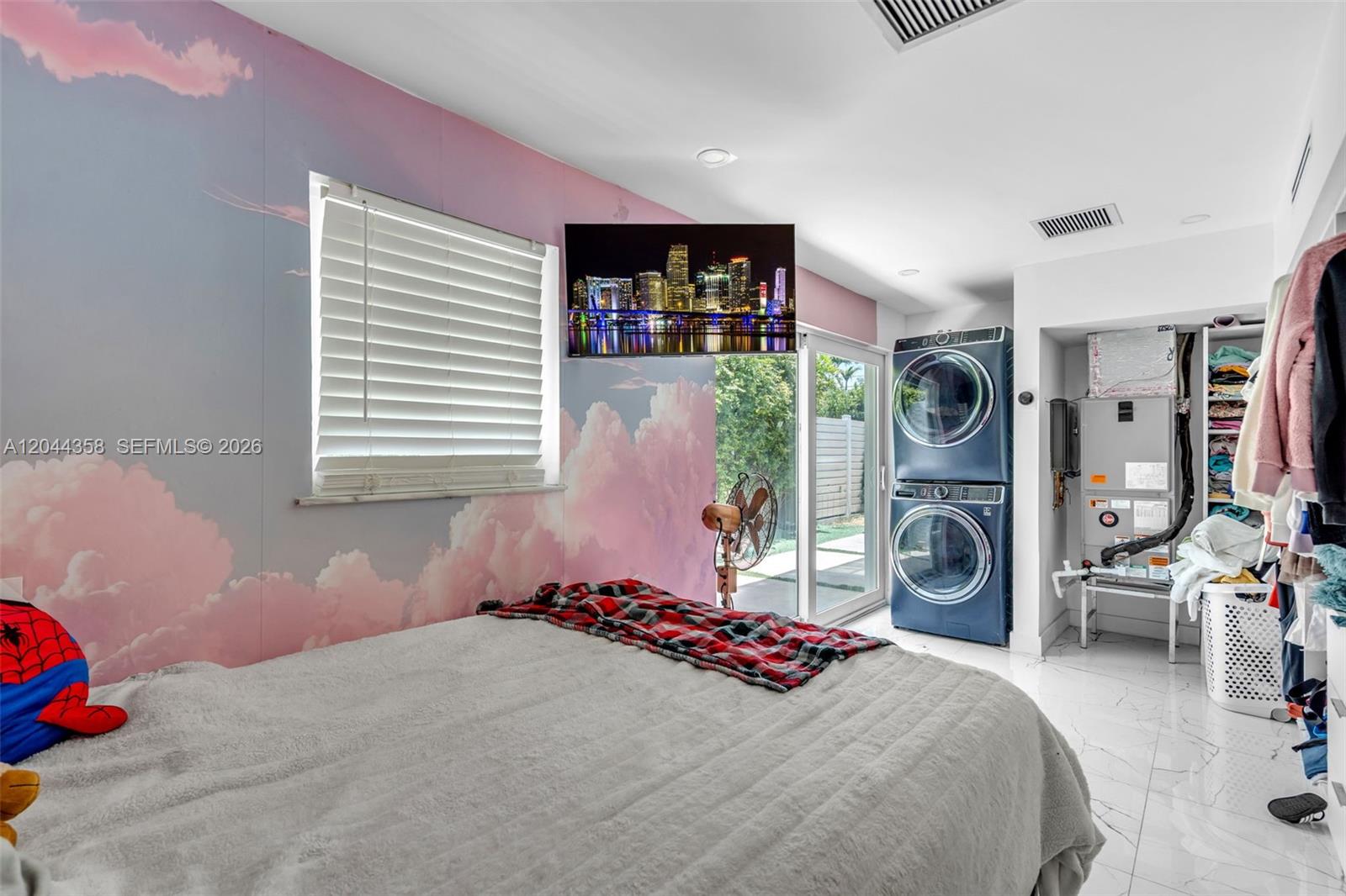 A12044358 Property Photo 32