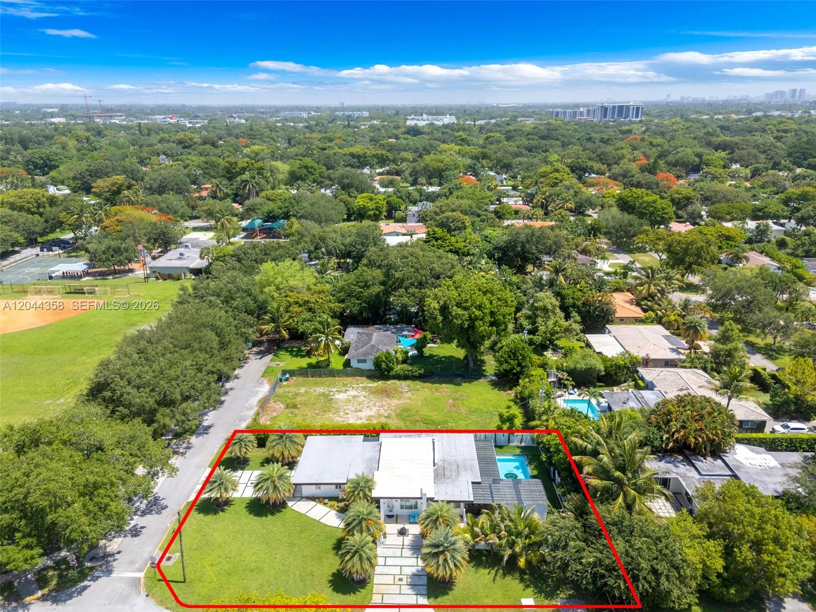 A12044358 Property Photo 35