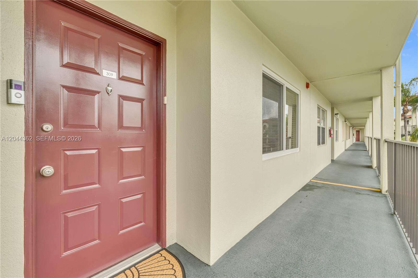 12900 Sw 13th Street 309e Property Photo 6