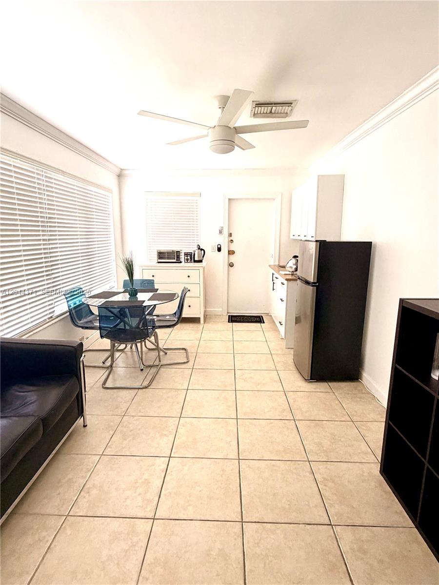 A12044371 Property Photo 14