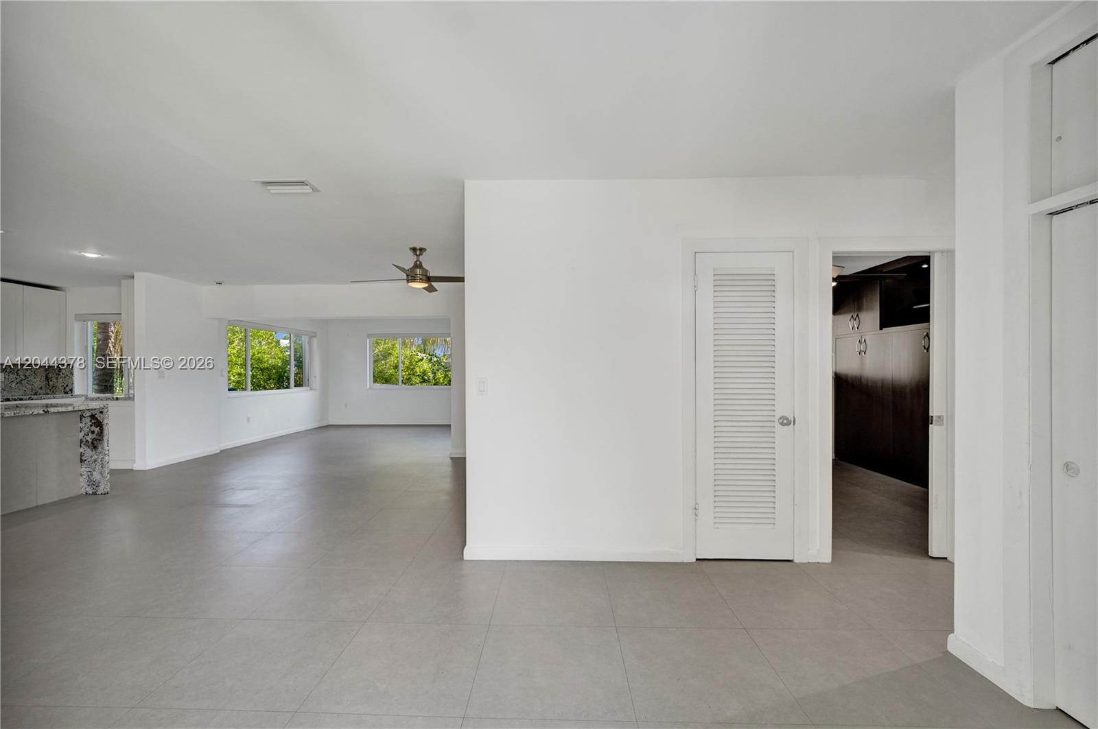 4311 Hayes Street Property Photo 12