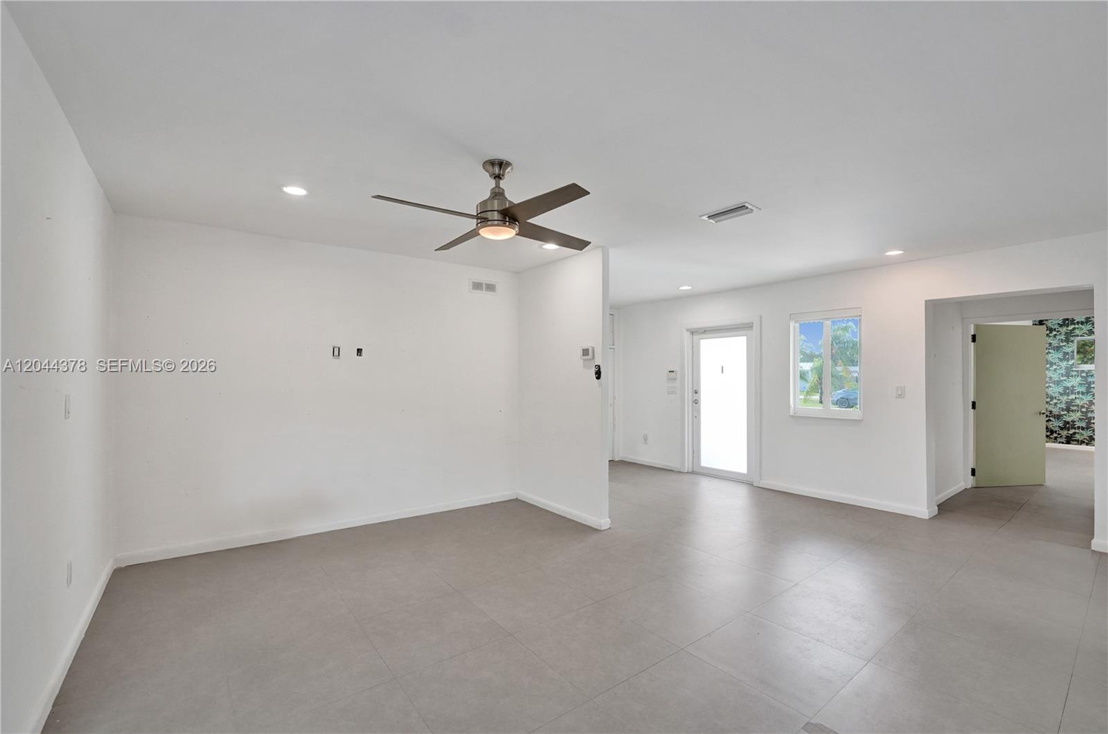 4311 Hayes Street Property Photo 20