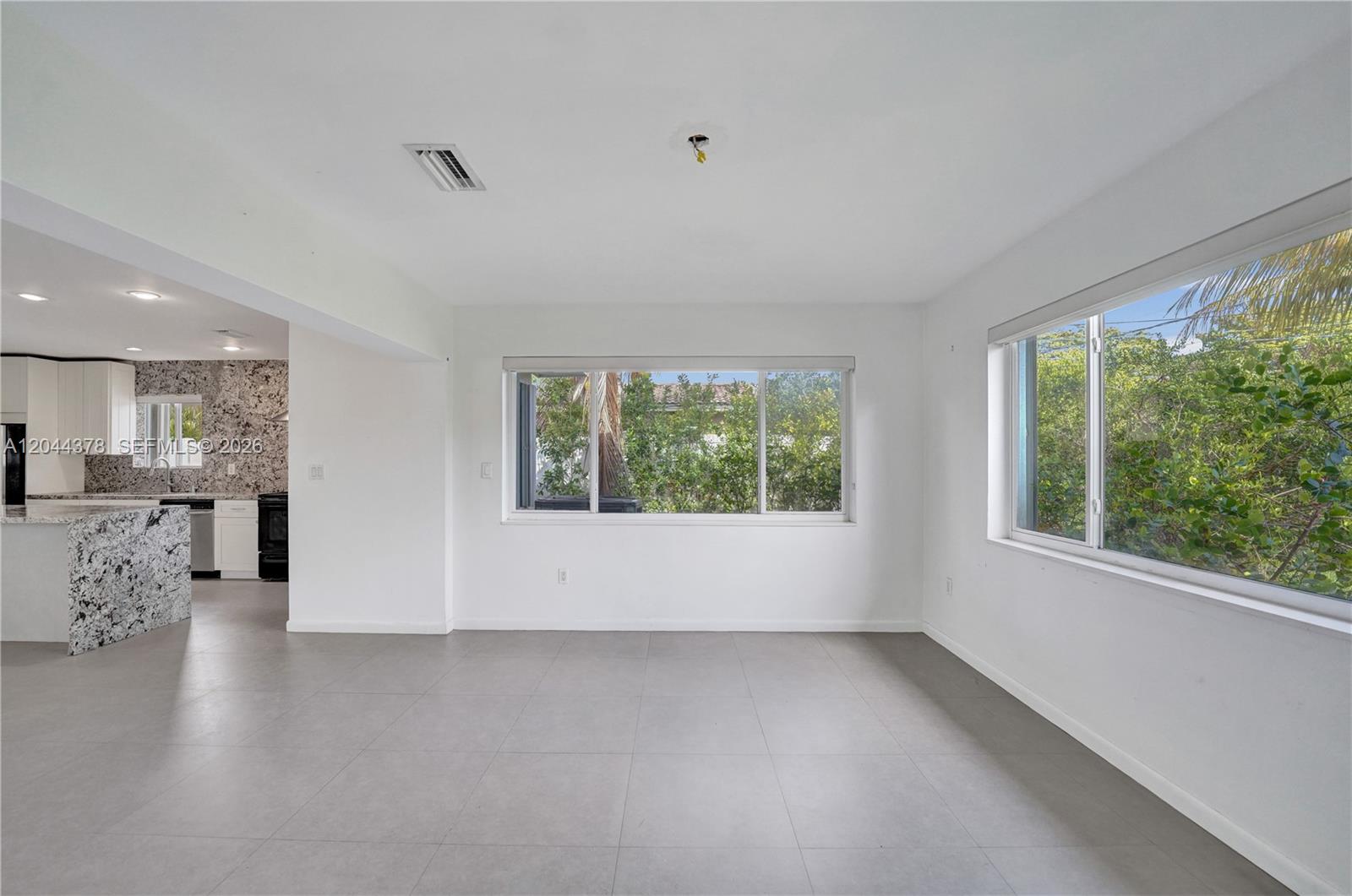 4311 Hayes Street Property Photo 27
