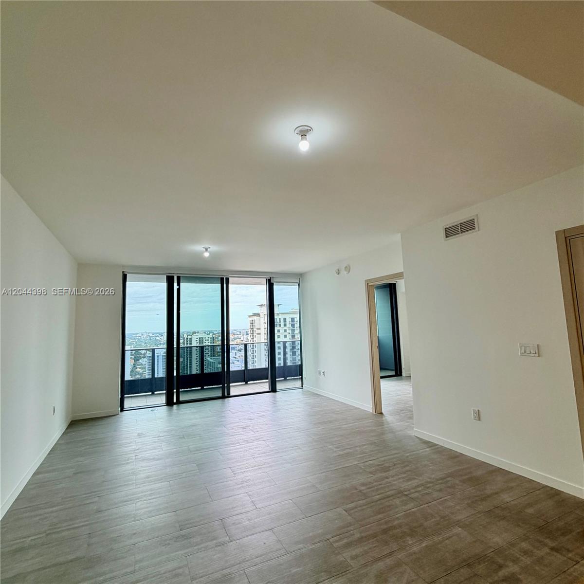 1000 Brickell Plaza 3410 Property Photo 19