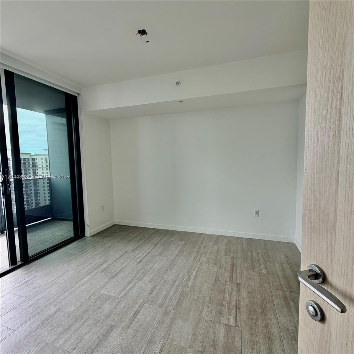 1000 Brickell Plaza 3410 Property Photo 21