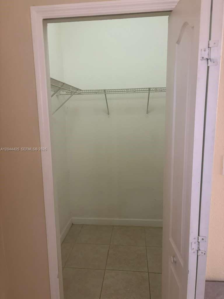 1663 Se 27th Drive 207 Property Photo 4