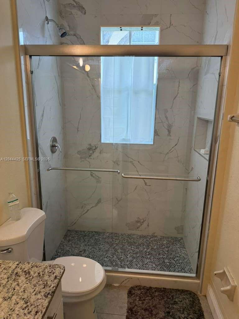 1663 Se 27th Drive 207 Property Photo 6