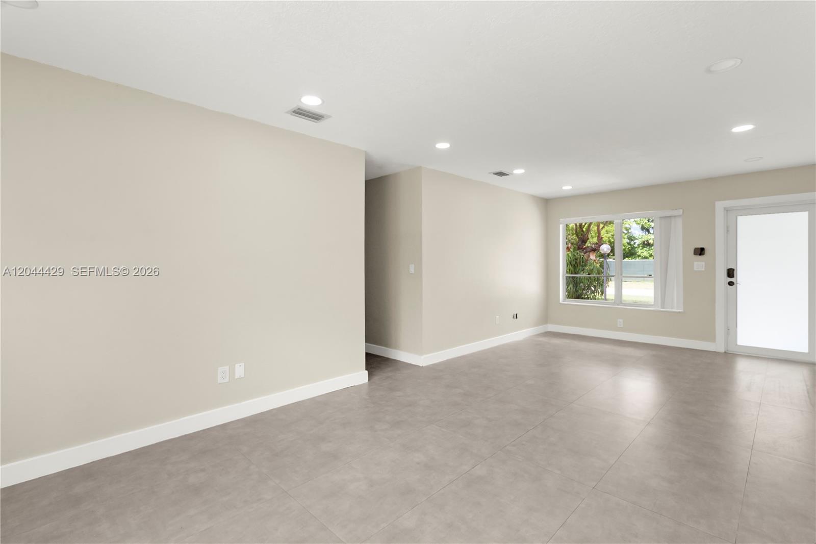 29925 Sw 168th Court Property Photo 5