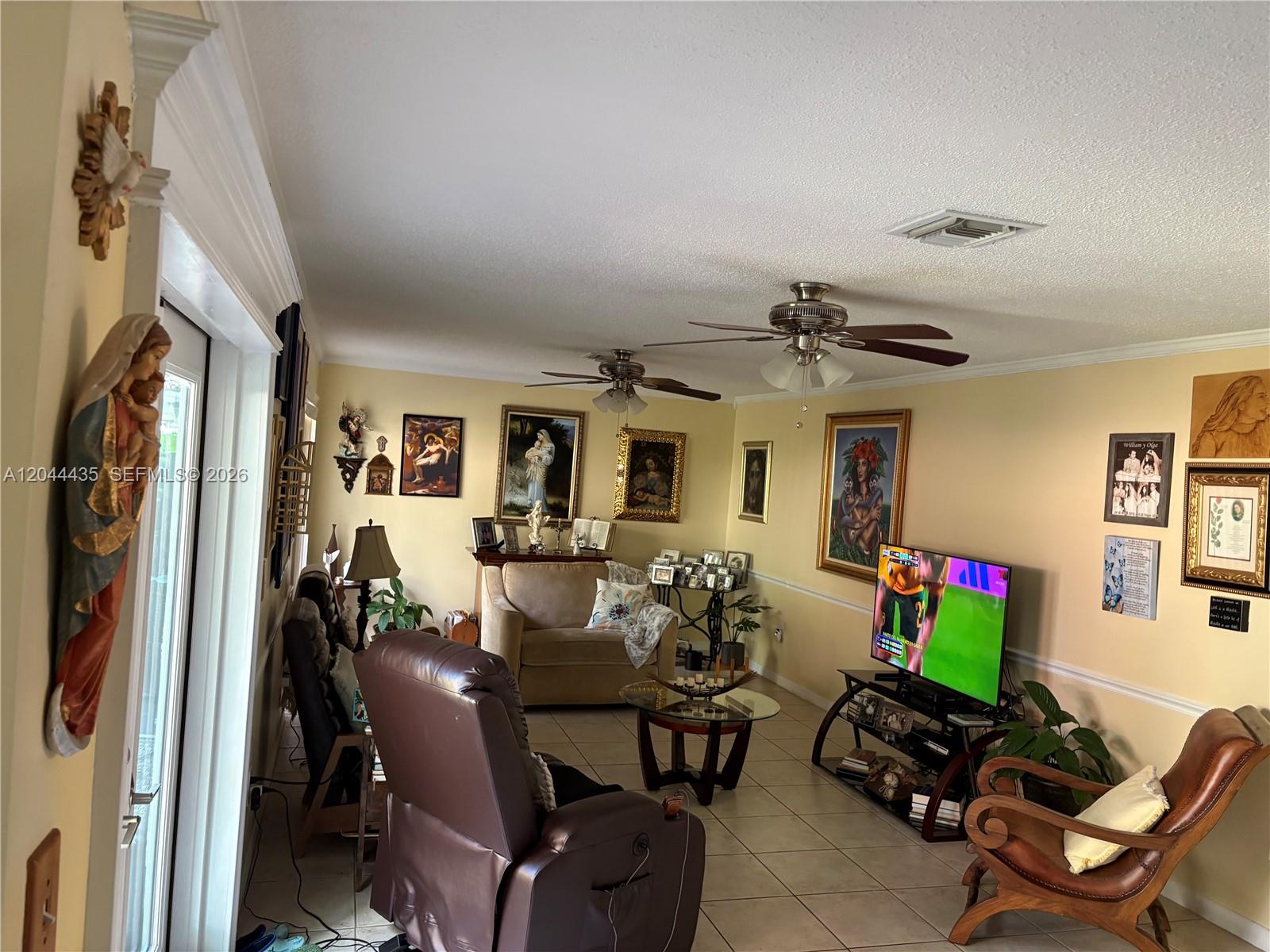 9217 Sw 157th Path Property Photo 5