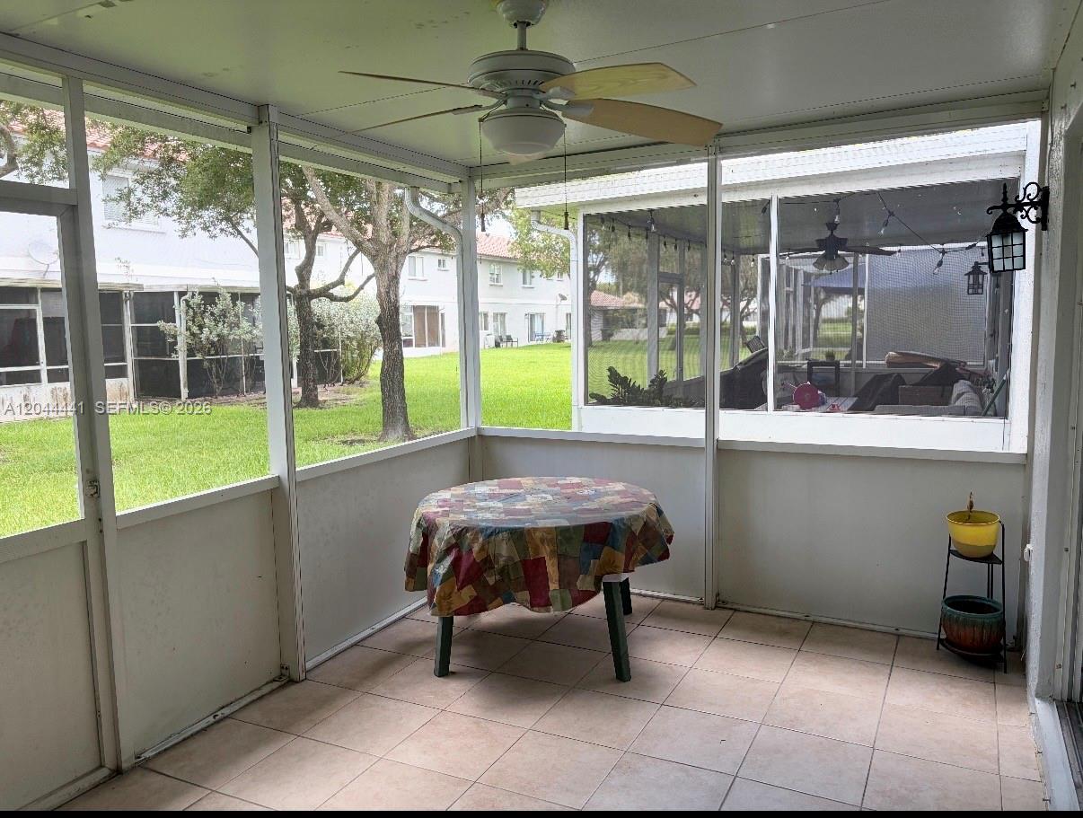 829 Nw 208th Way Property Photo 9