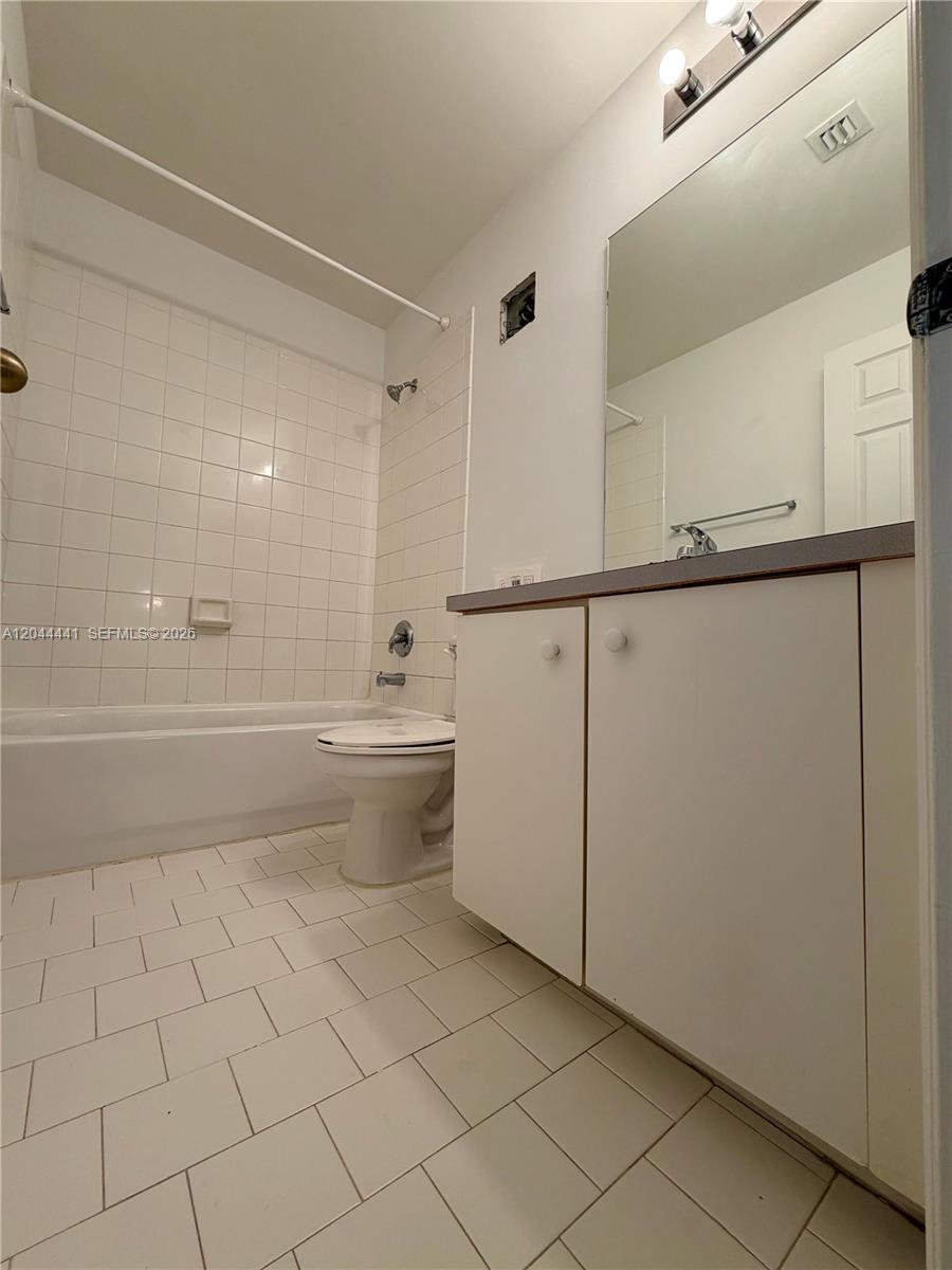 829 Nw 208th Way Property Photo 11