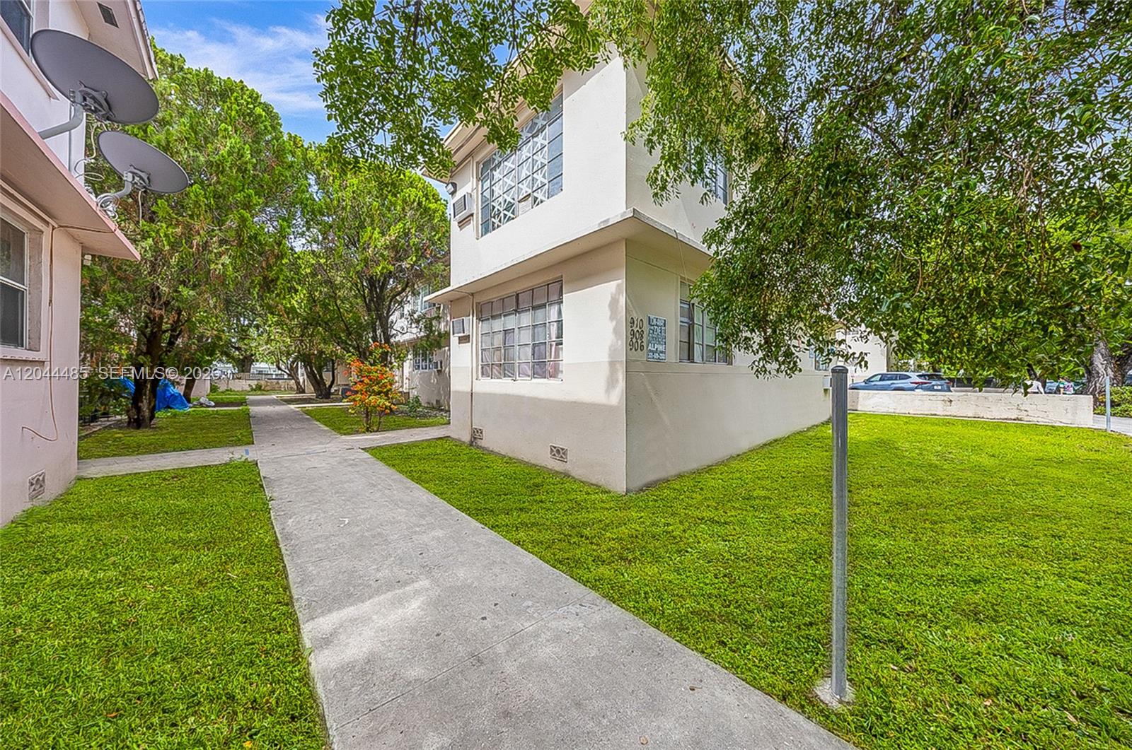 931 Sw 3rd Street Property Photo 14
