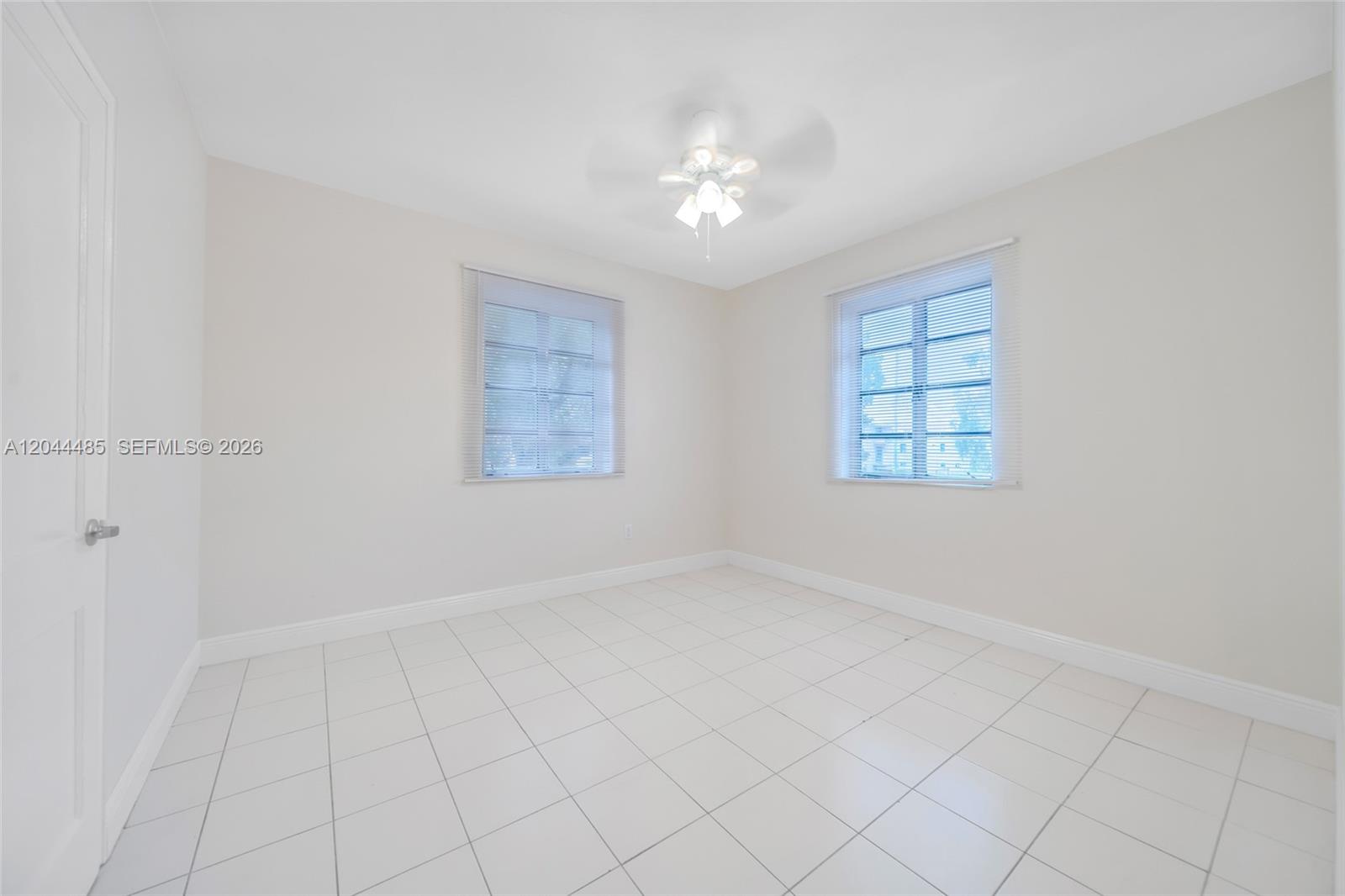 931 Sw 3rd Street Property Photo 54