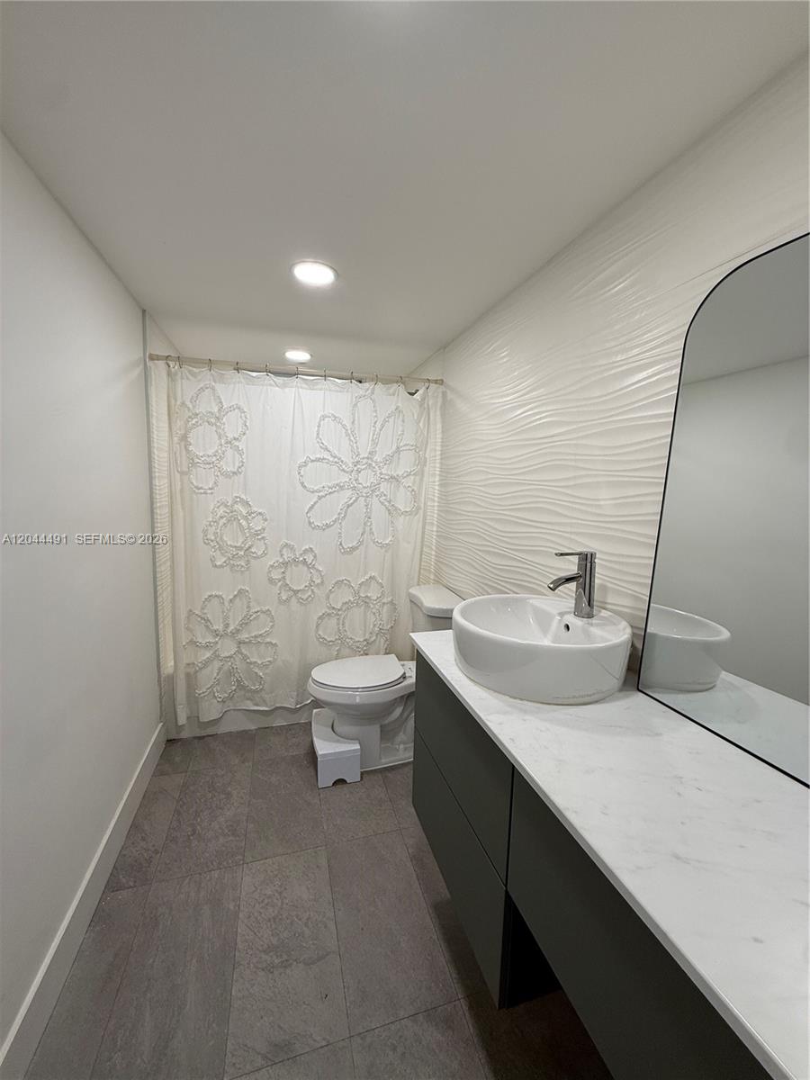 2950 Sw 3rd Avenue 3c Property Photo 15