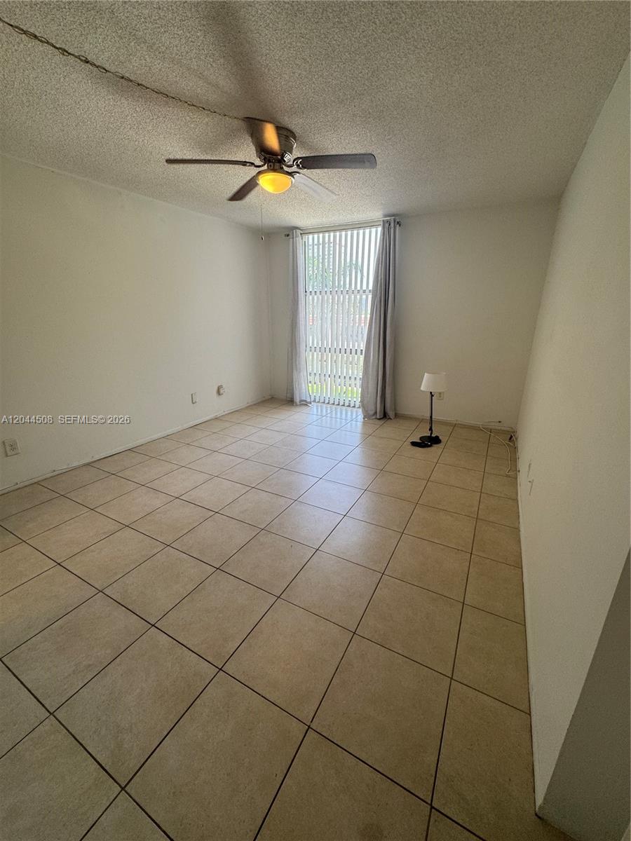 210 172nd Street 429 Property Photo 11