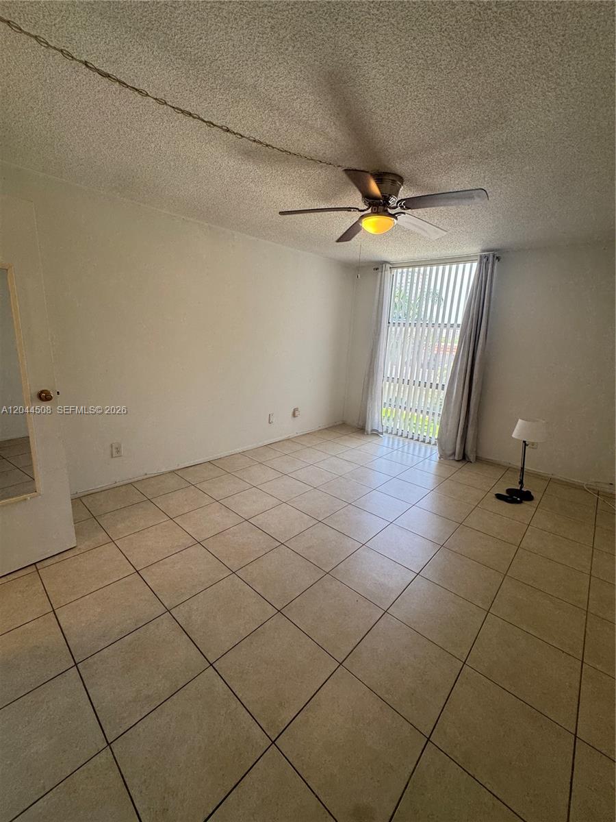 210 172nd Street 429 Property Photo 12