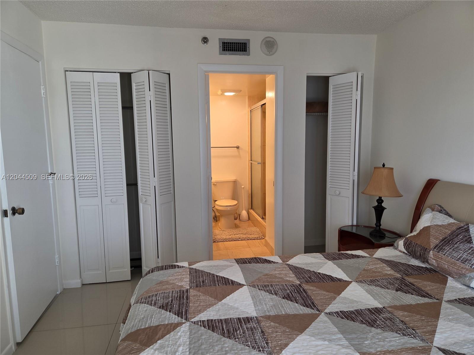 A12044509 Property Photo 12
