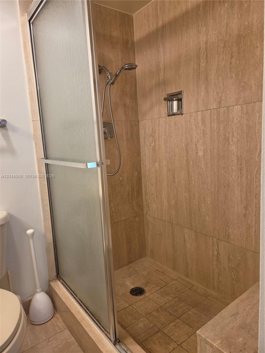 A12044509 Property Photo 13