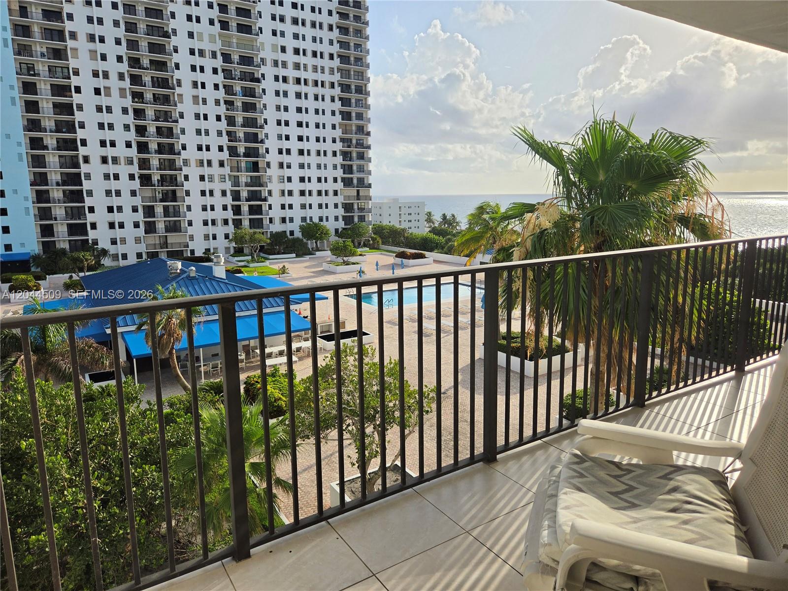 A12044509 Property Photo 16