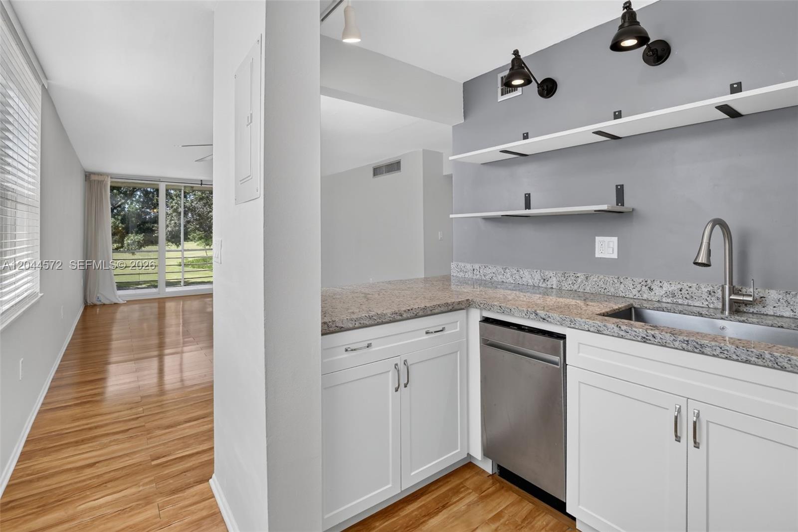 9410 Tangerine Place 204