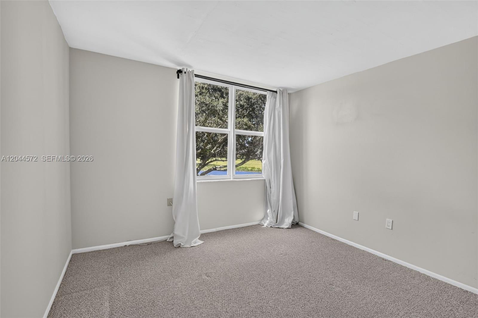 9410 Tangerine Place 204 Property Photo 12