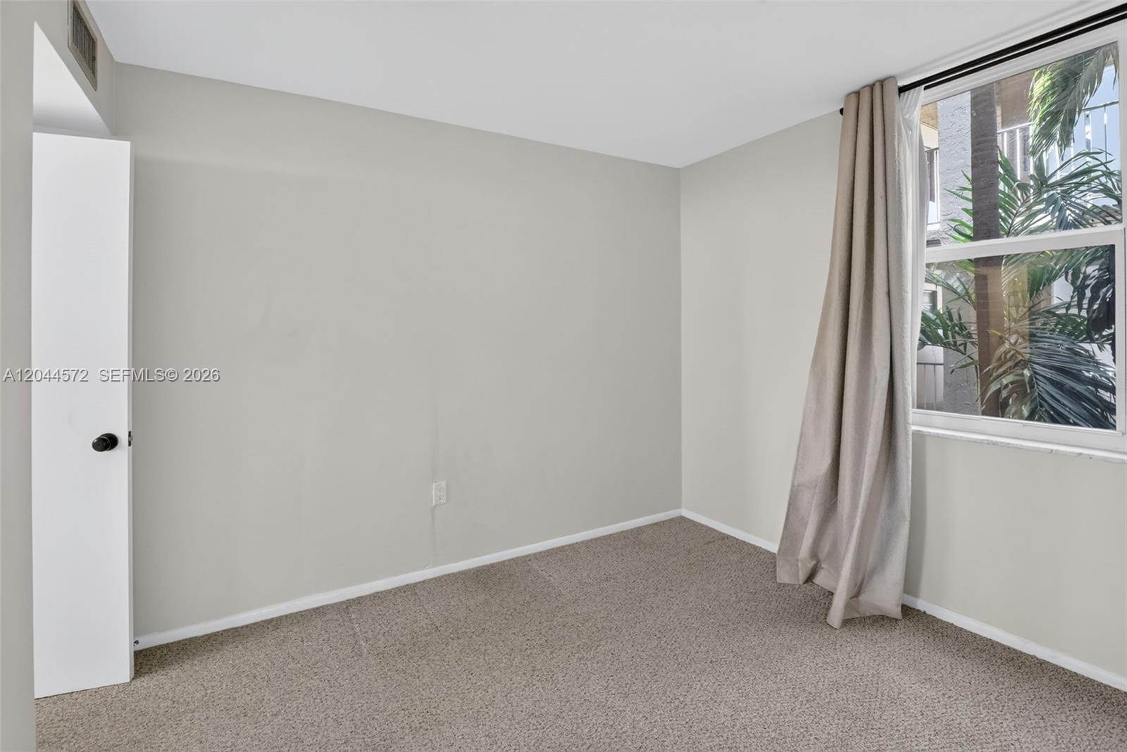 9410 Tangerine Place 204 Property Photo 16