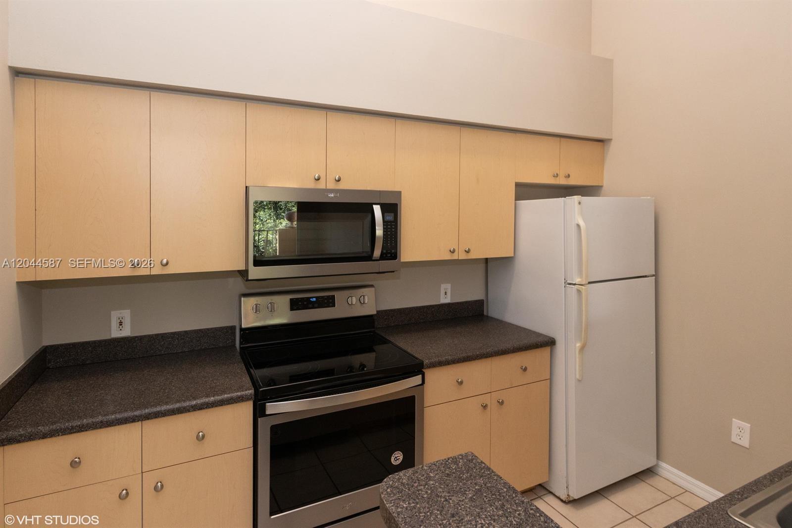 4081 San Marino Boulevard 303 Property Photo 4