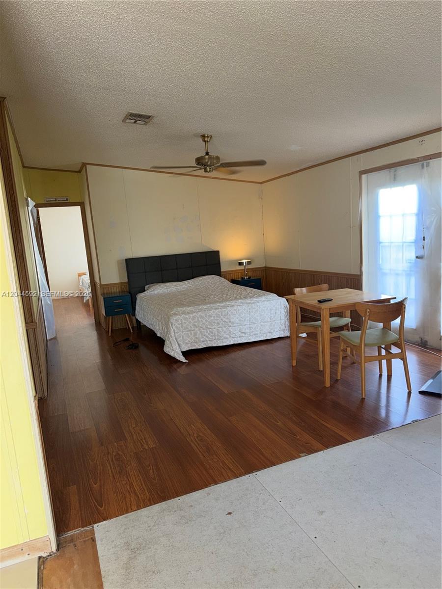 1233 Sw 130 Avenue 1233 Property Photo 8