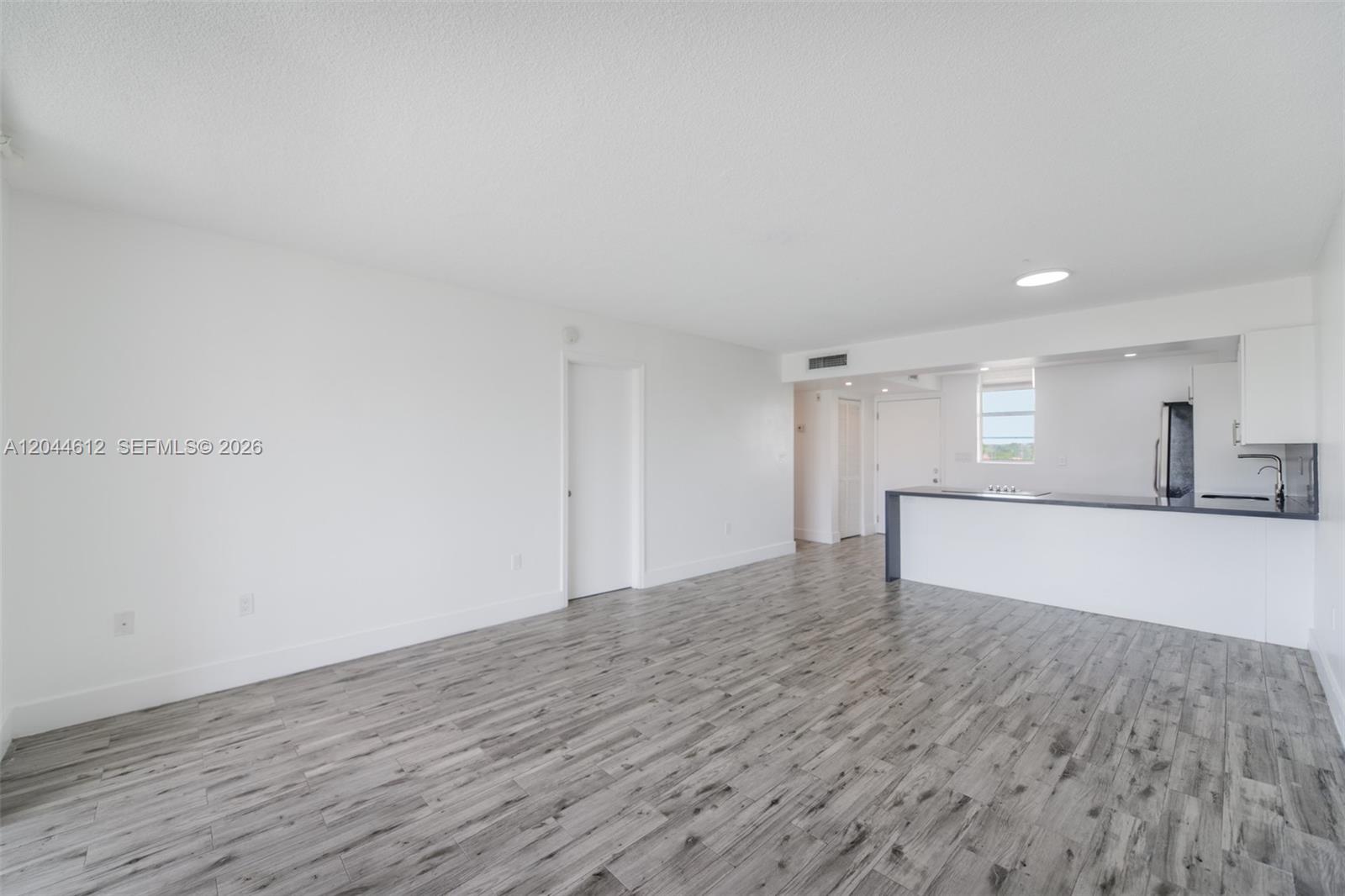 2851 Leonard Drive J505 Property Photo 5