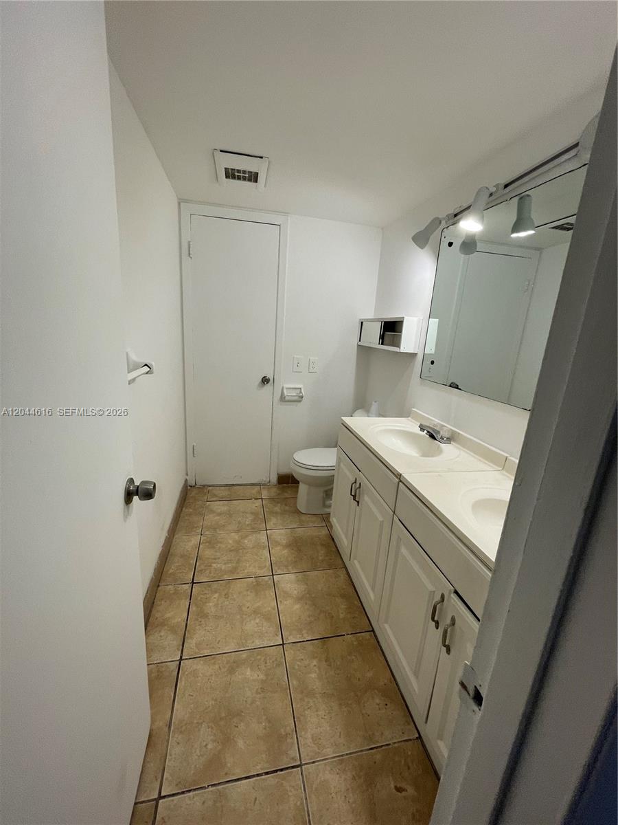 7841 Dunham Boulevard 6 Property Photo 5
