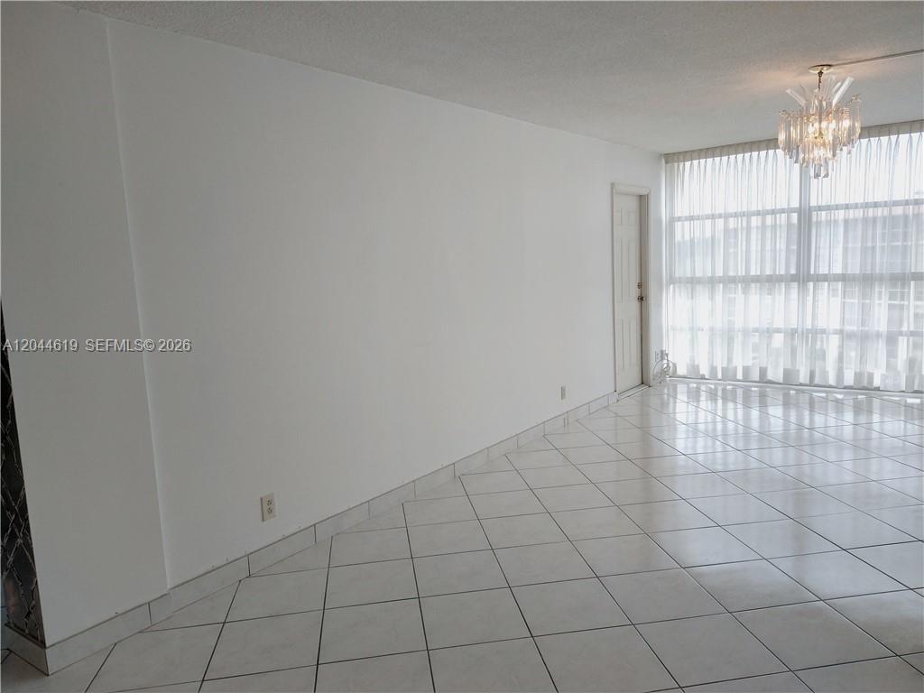 601 Three Islands Boulevard 517 Property Photo 13