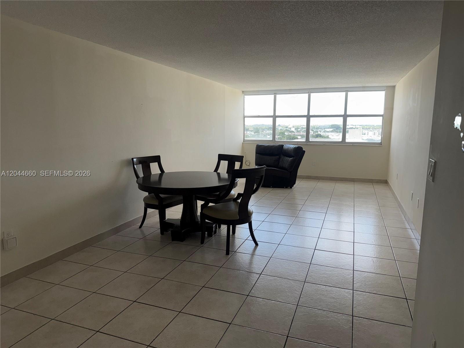 A12044660 Property Photo 9
