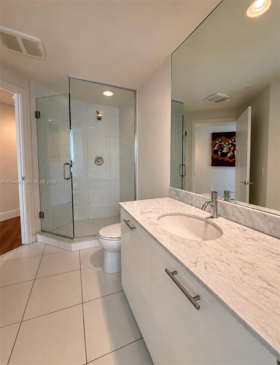 55 Se 6th Street 2802 Property Photo 7