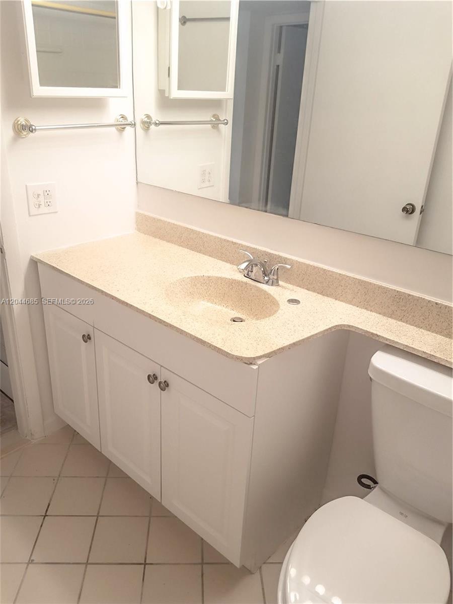 2621 Village Boulevard 102 Property Photo 15