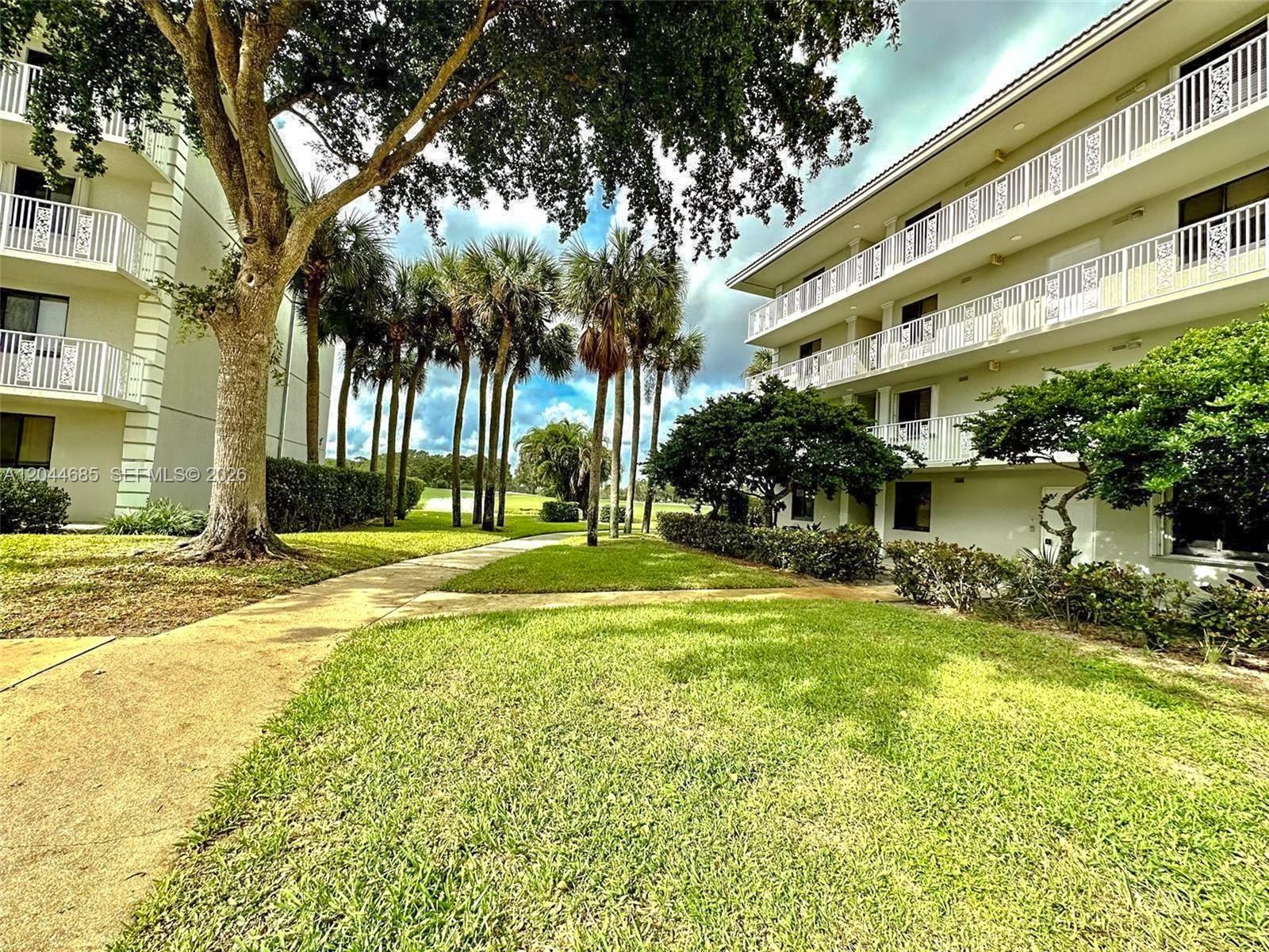 2621 Village Boulevard 102 Property Photo 17