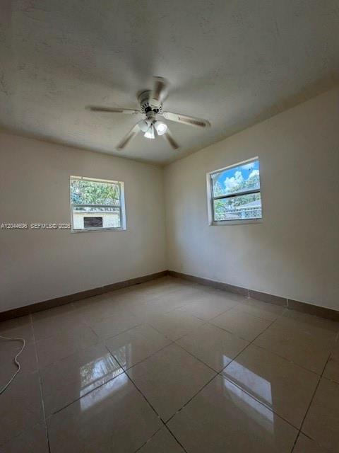 2115 Sw 50th Avenue Property Photo 27