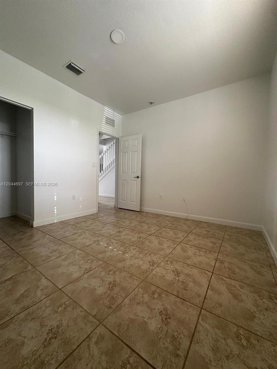 9283 Sw 172nd Avenue Property Photo 6