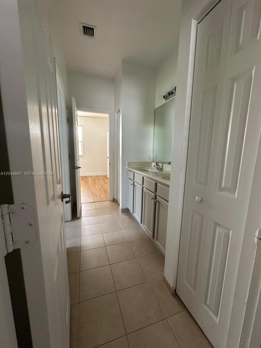 9283 Sw 172nd Avenue Property Photo 16
