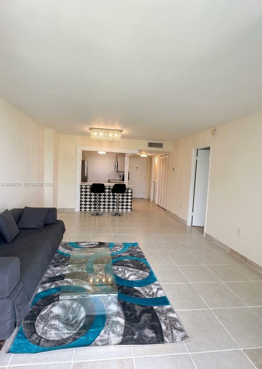 6900 Bay Drive 3h Property Photo 14