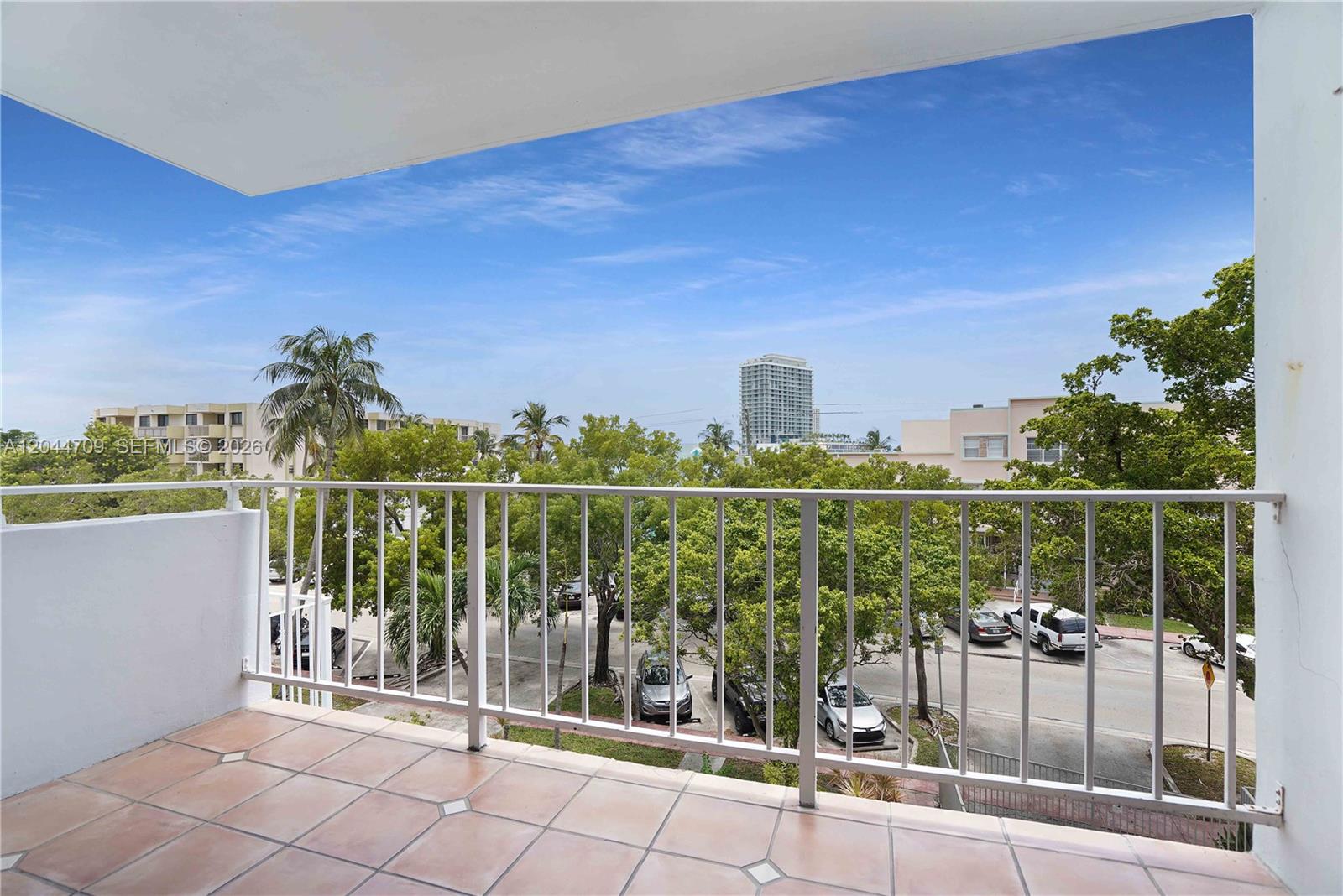 6900 Bay Drive 3h Property Photo 26