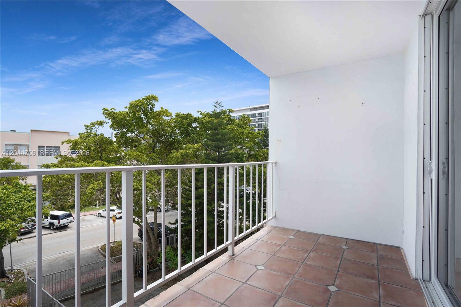 6900 Bay Drive 3h Property Photo 27